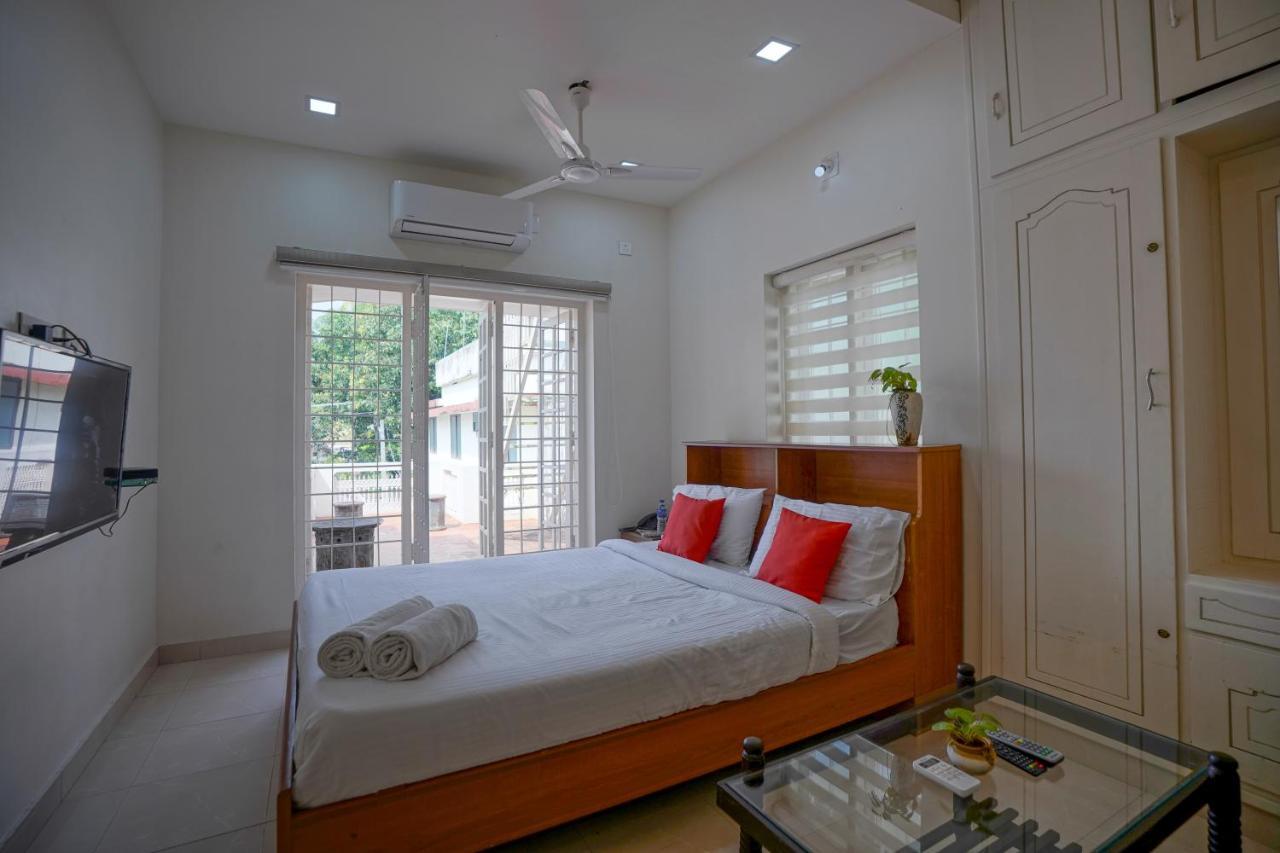 Adams Cottage Kochi Екстериор снимка